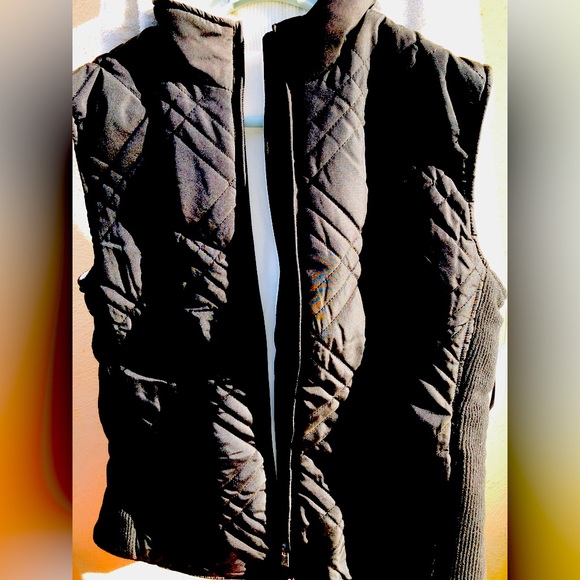 BNWT Izod Warm Reversible Wind-Water Resistent Vest Size Size L - Picture 11 of 14